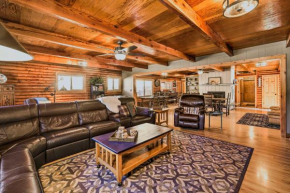 Pet-Friendly Kings Beach Log Cabin with Hot Tub!